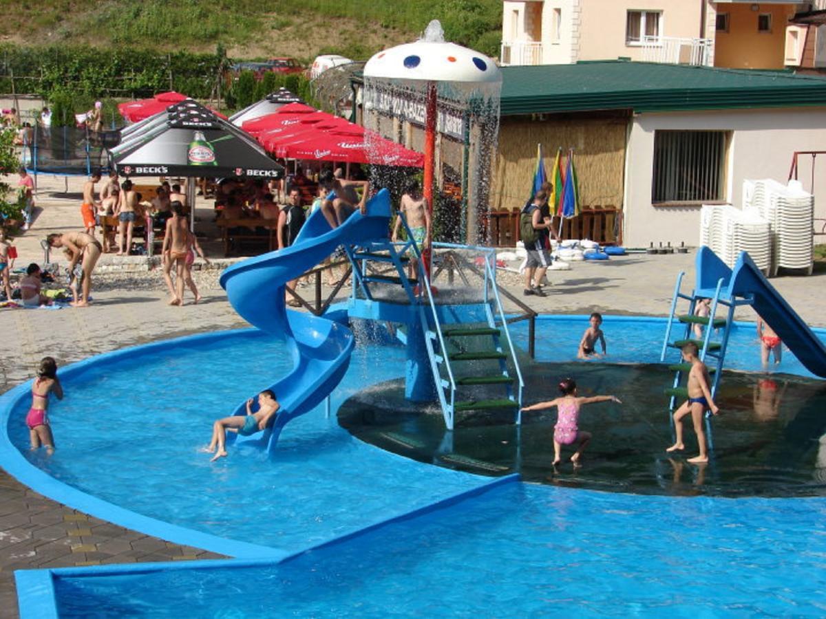 Motel "Kula" Цазин Экстерьер фото